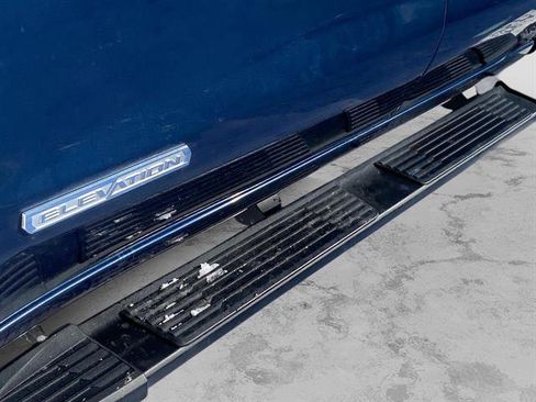 Used 2021 GMC Sierra 1500 Elevation w/ LPO, Elevation Black Package image 10