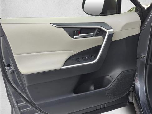 Certified 2023 Toyota RAV4 XLE Premium AWD/4WD image 7