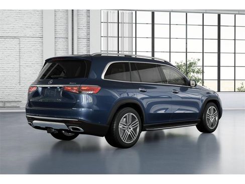 New 2026 Mercedes-Benz GLS 450 4MATIC image 21
