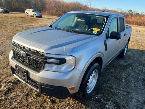 Used 2022 Ford Maverick XL w/ Equipment Group 100A Standard image 3