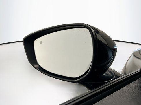 Used 2025 MAZDA CX-50 AWD 2.5 S w/ Preferred Package image 16