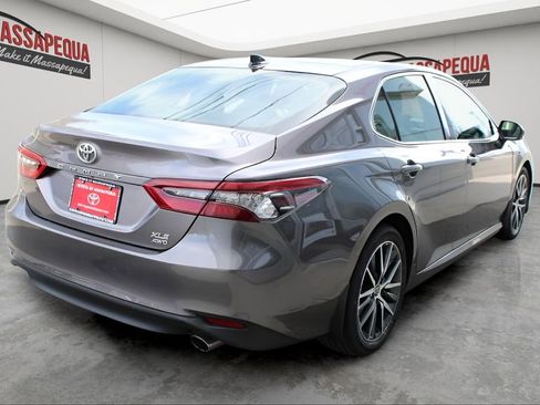Certified 2023 Toyota Camry XLE w/ Navigation Package AWD/4WD image 5