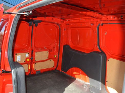 Used 2016 Ford Transit Connect XL image 10