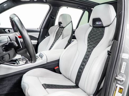 Used 2021 BMW X5 M w/ Executive Package image 39