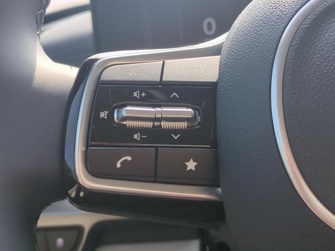 New 2026 Kia Carnival SX image 25