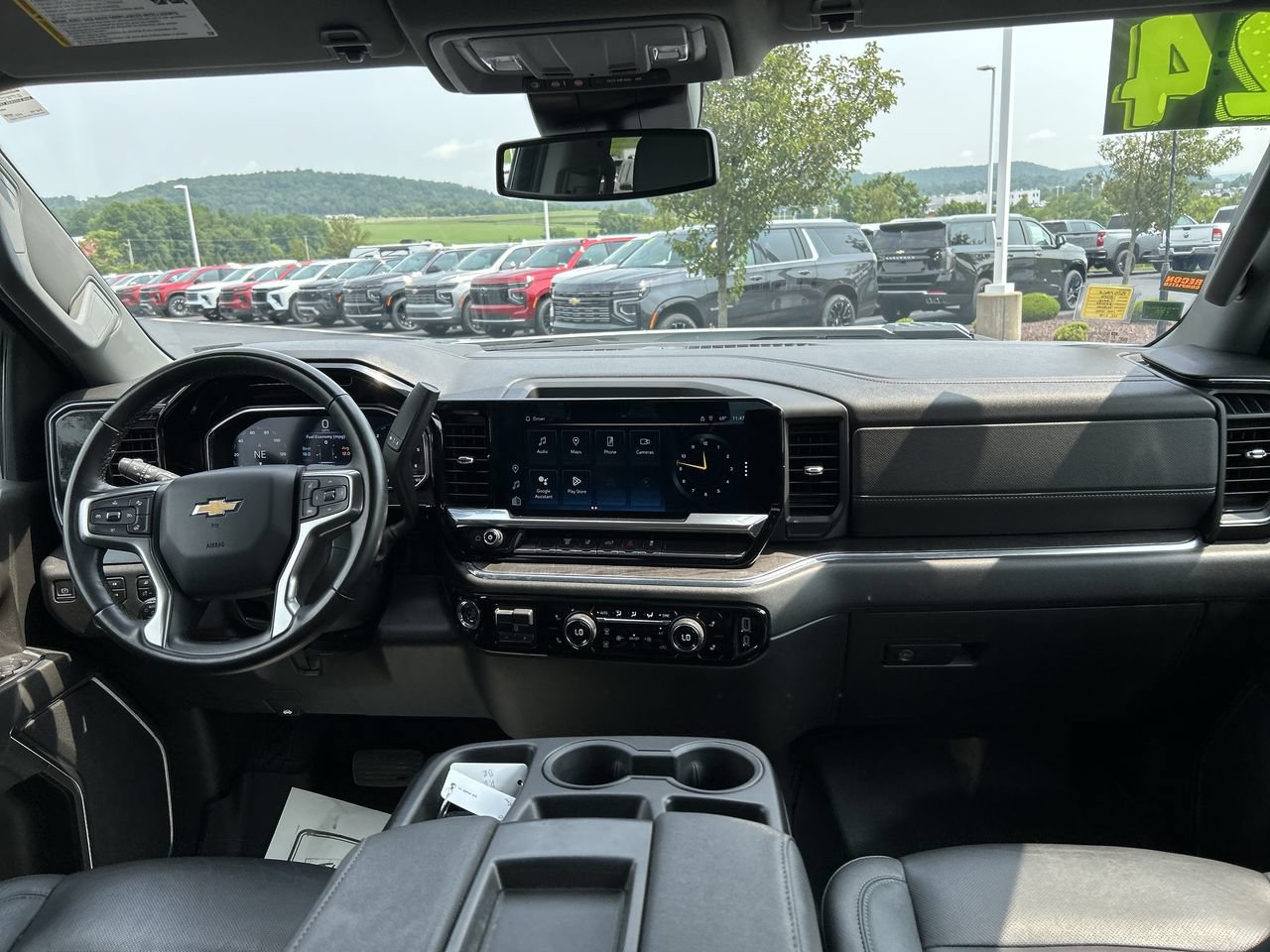 Used 2024 Chevrolet Silverado 2500 LTZ AWD/4WD image 18