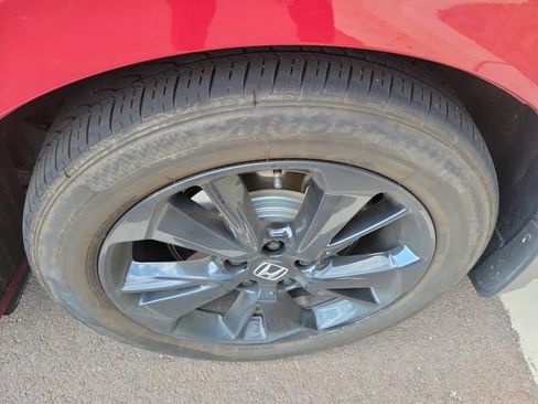 Used 2023 Honda Odyssey Sport image 7