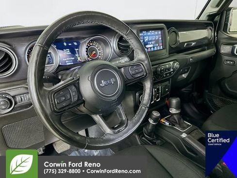 Used 2022 Jeep Gladiator Sport AWD/4WD image 12
