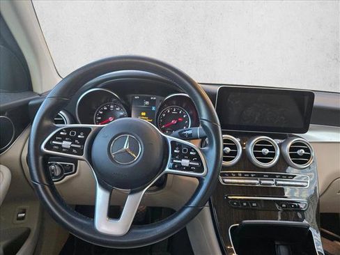 Used 2022 Mercedes-Benz GLC 300 image 14