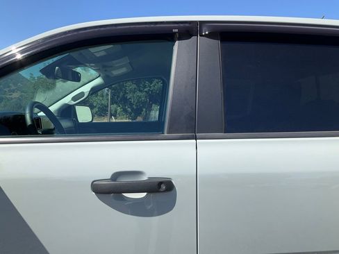 Used 2024 Ford Ranger XLT w/ Trailer Tow Package image 25