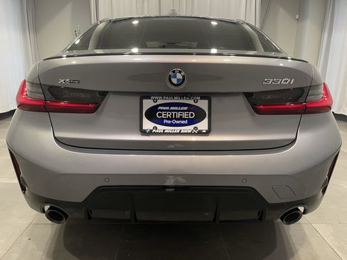 Certified 2023 BMW 330i xDrive Sedan w/ M Sport Package AWD/4WD image 5
