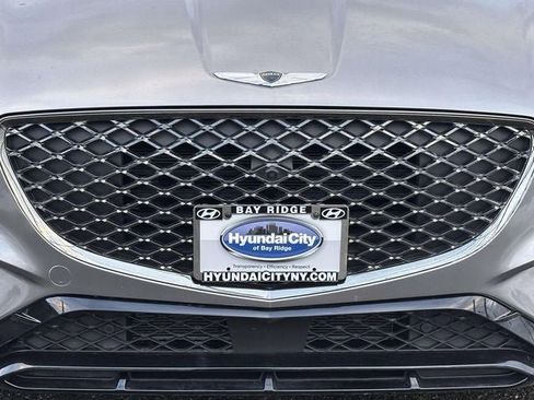 Used 2023 Genesis GV70 3.5T Sport w/ Sport Prestige Package image 11