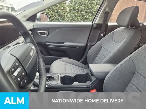 Used 2025 Kia K4 EX image 4