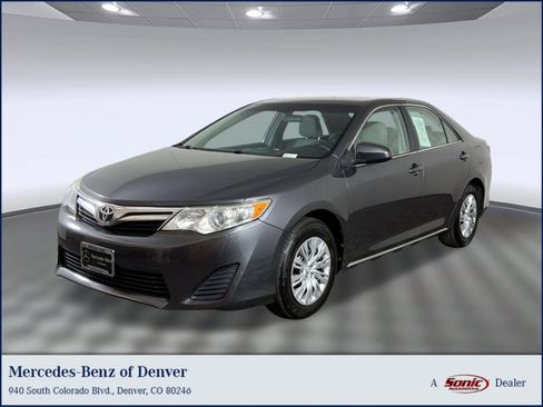 Used 2014 Toyota Camry LE FWD image 1