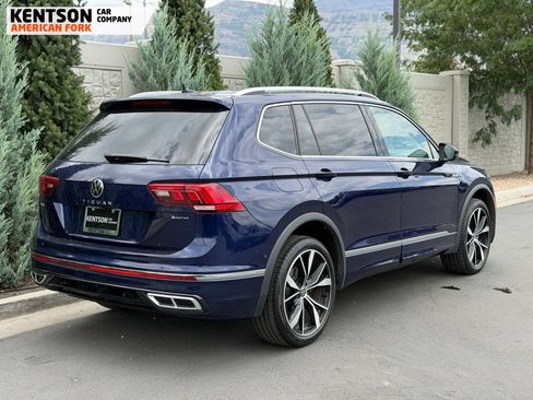 Used 2022 Volkswagen Tiguan SEL R-Line AWD/4WD image 6
