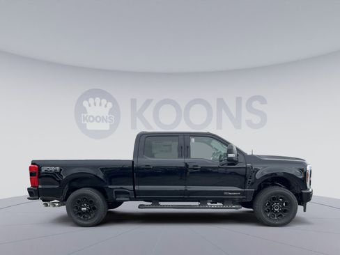 New 2026 Ford F250 Lariat w/ Black Appearance Package AWD/4WD image 8