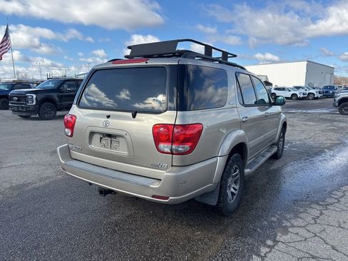 Used 2007 Toyota Sequoia Limited image 3