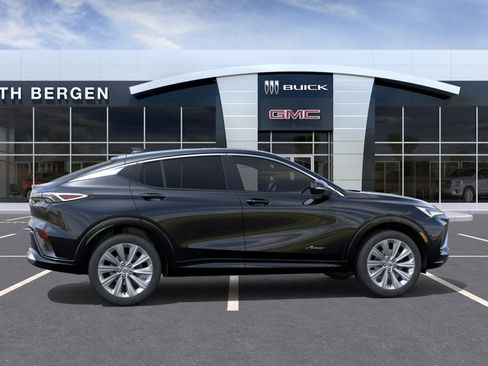New 2026 Buick Envista Sport Touring FWD image 5