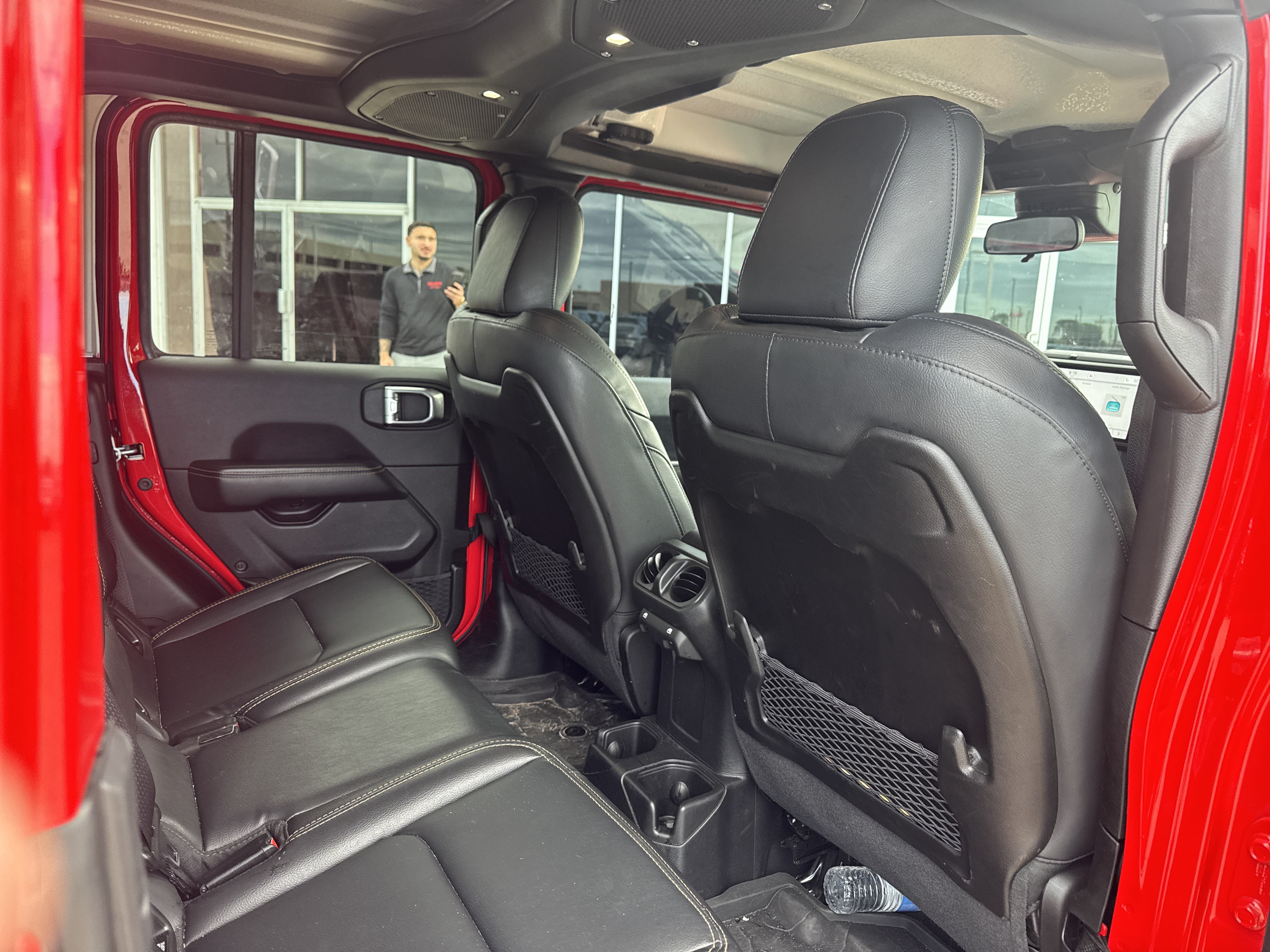 Used 2025 Jeep Gladiator Sport AWD/4WD image 7