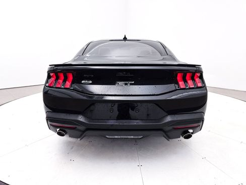 Used 2024 Ford Mustang GT Premium image 16