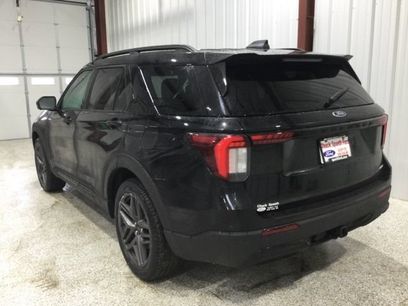 New 2026 Ford Explorer ST-Line w/ ST-Line Street Pack