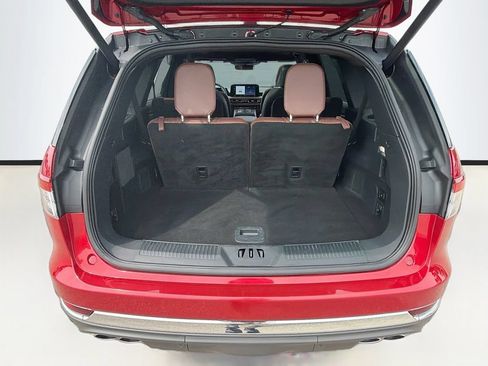 Used 2025 Lincoln Aviator Reserve w/ Equipment Group 201A AWD/4WD image 30