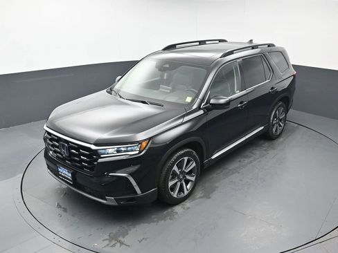 Certified 2023 Honda Pilot Elite image 38