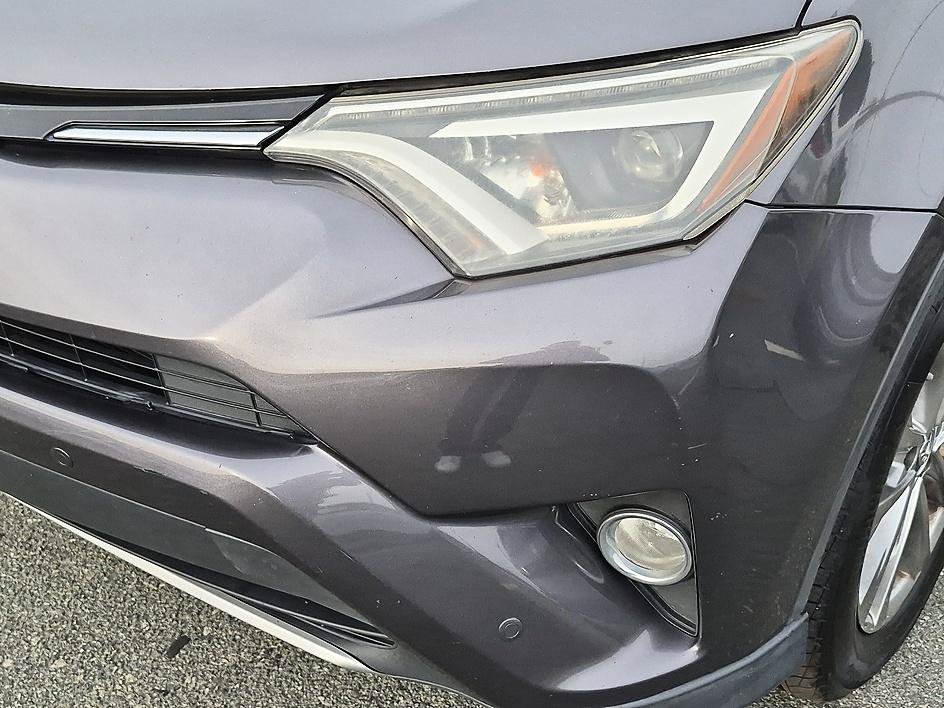 Used 2016 Toyota RAV4 Limited FWD image 9