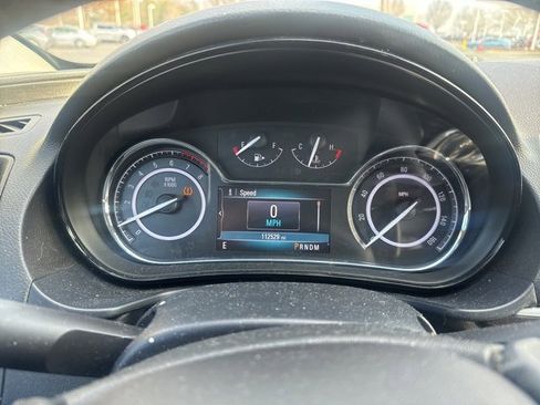 Used 2016 Buick Regal image 14