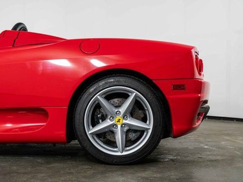 Used 2001 Ferrari 360 Spider image 13