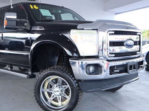 Used 2016 Ford F250 Lariat w/ Chrome Package AWD/4WD image 2