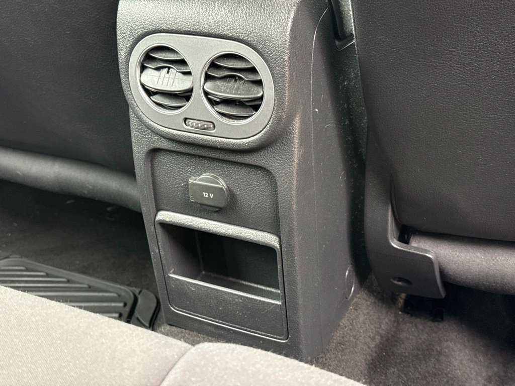 Used 2017 Volkswagen Tiguan S FWD image 15
