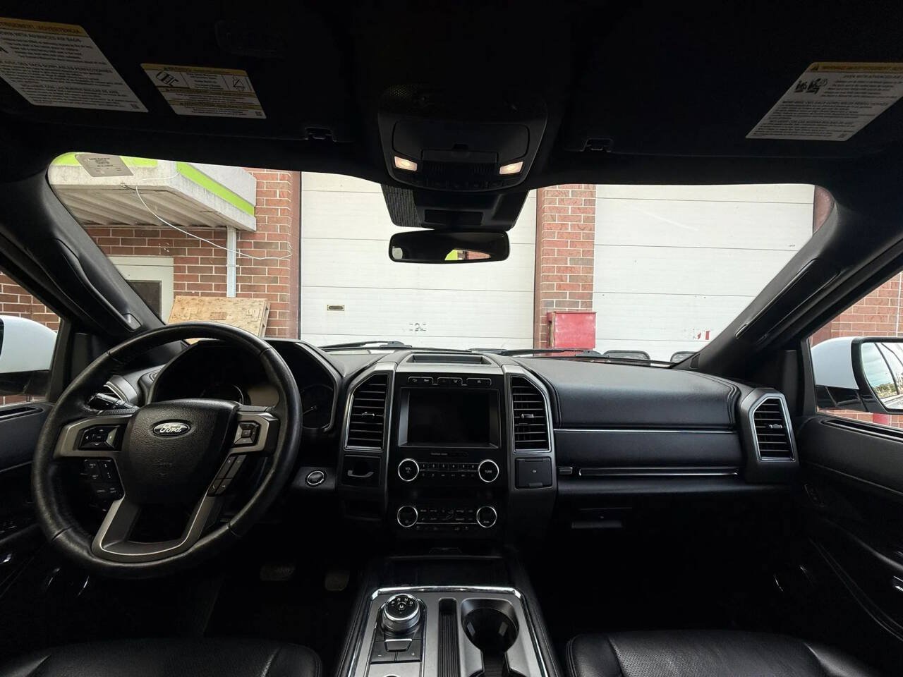 Used 2019 Ford Expedition XLT w/ Equipment Group 202A AWD/4WD image 18