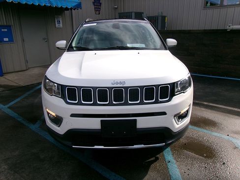 Used 2020 Jeep Compass Limited image 2