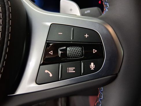 New 2026 BMW X6 M60i w/ Executive Package image 25