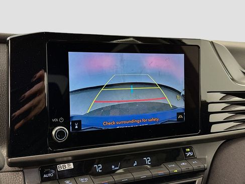 Used 2025 Toyota Camry LE image 23