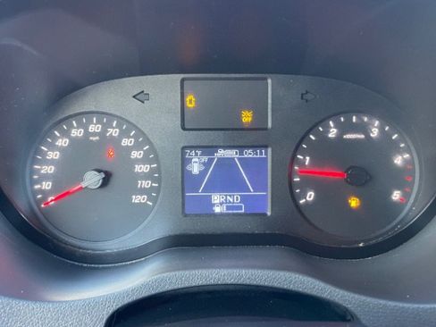 Used 2019 Mercedes-Benz Sprinter 170 image 18