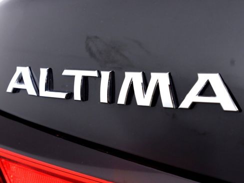 Used 2021 Nissan Altima 2.5 SV image 32