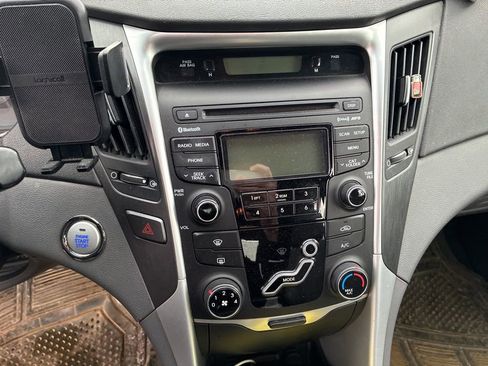 Used 2013 Hyundai Sonata SE image 17