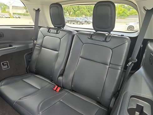 New 2025 Lincoln Aviator 2WD w/ Equipment Group 101A image 11