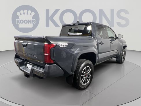 Used 2024 Toyota Tacoma TRD Sport w/ TRD Sport Upgrade Package AWD/4WD image 11