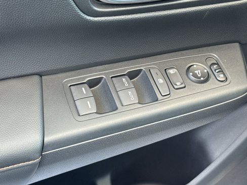 Certified 2025 Honda CR-V Sport image 14