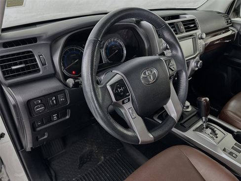 Certified 2018 Toyota 4Runner Limited image 9