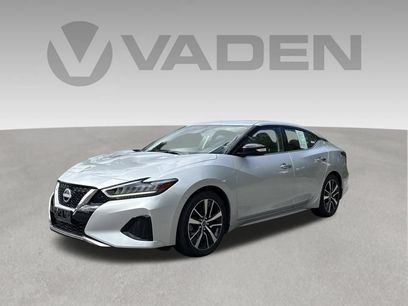 Used 2023 Nissan Maxima SV w/ Floor Mat Group