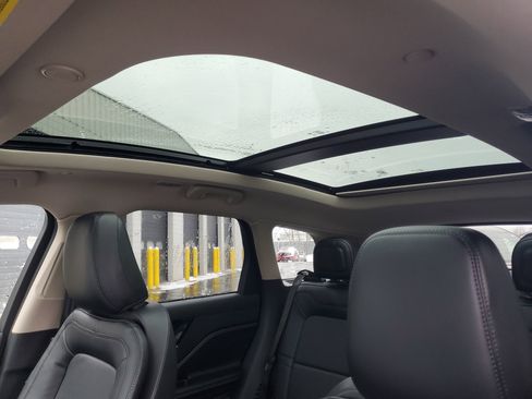 New 2026 Lincoln Corsair Reserve w/ Jet Appearance Package image 11