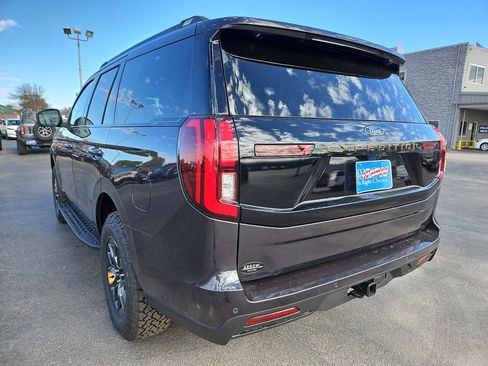 New 2026 Ford Expedition Tremor image 9