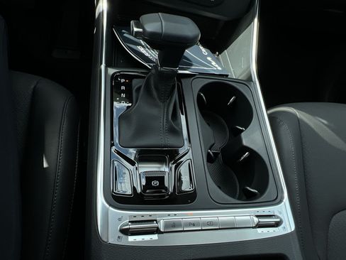 New 2026 Kia Carnival SX Prestige FWD image 26