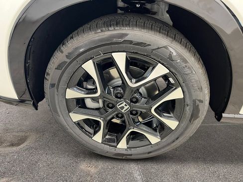 New 2027 Honda HR-V EX-L image 10
