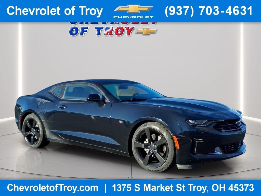 Used 2019 Chevrolet Camaro LT w/ RS Package RWD image 1