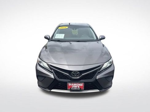 Used 2018 Toyota Camry XSE FWD image 8